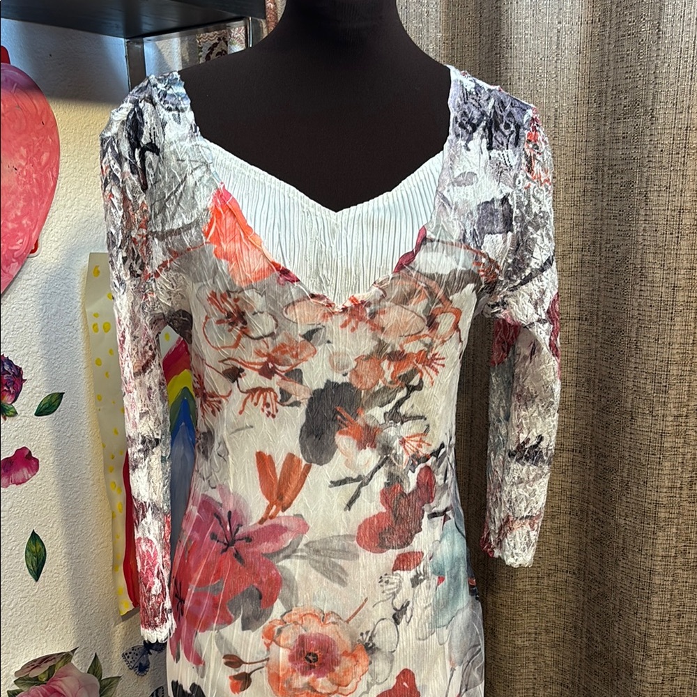 Komarov, chiffon multicolor floral lace crinkled charmeuse midi dress. Size MP.